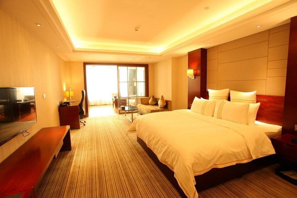 Beijing Jinlongtan Hotel Екстер'єр фото