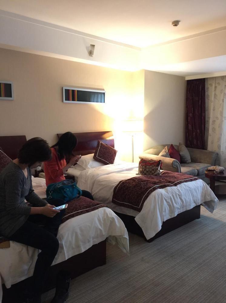 Beijing Jinlongtan Hotel Екстер'єр фото