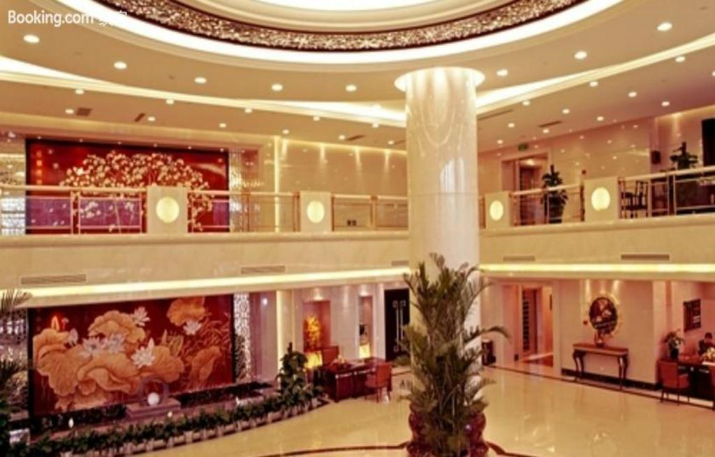 Beijing Jinlongtan Hotel Екстер'єр фото